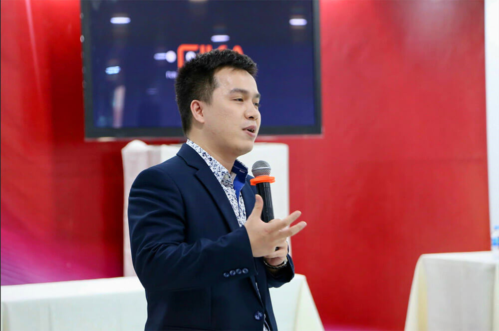 CEO Lê Quân Dusk